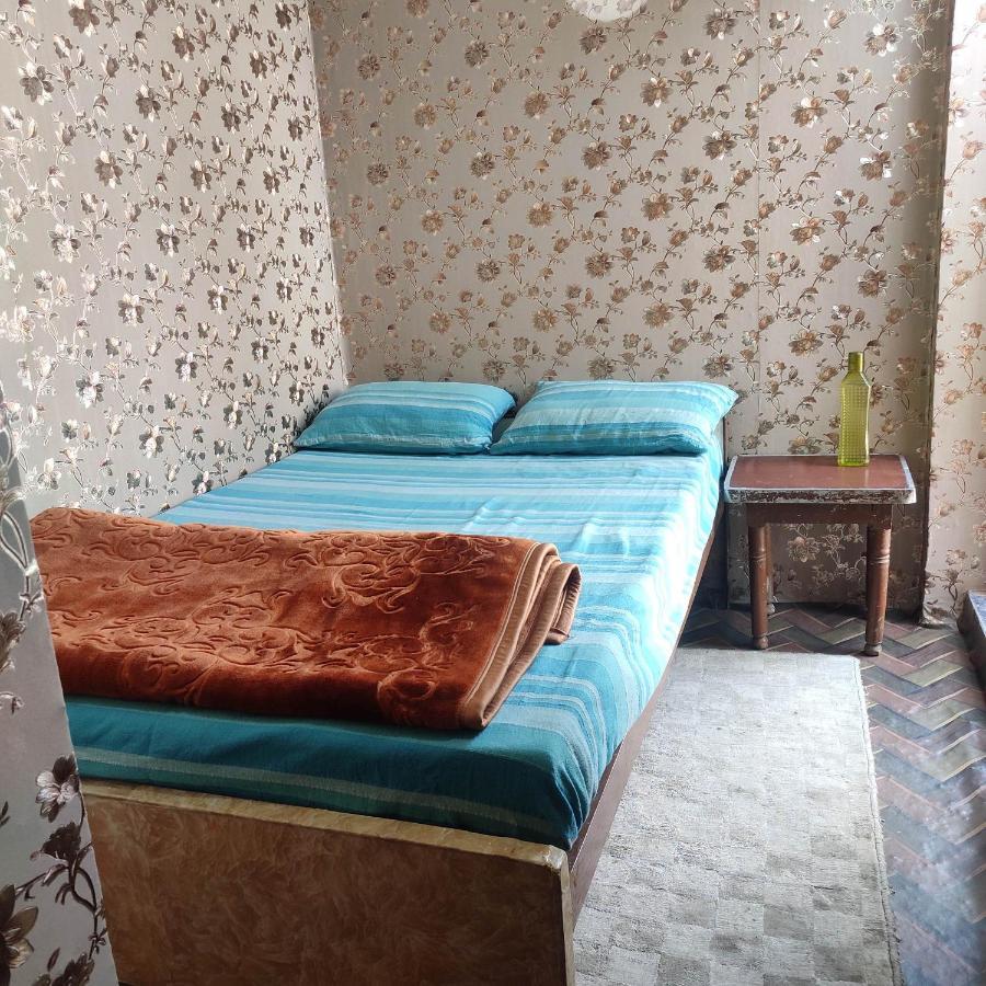 Ira Homestay Mathura - Divine Spiritual Stay المظهر الخارجي الصورة
