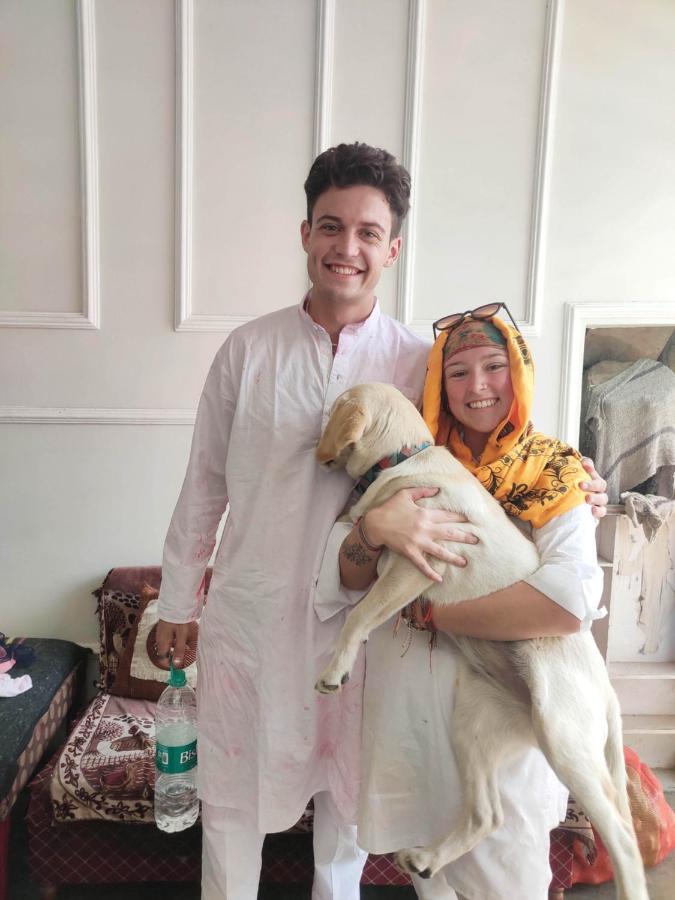 Ira Homestay Mathura - Divine Spiritual Stay المظهر الخارجي الصورة